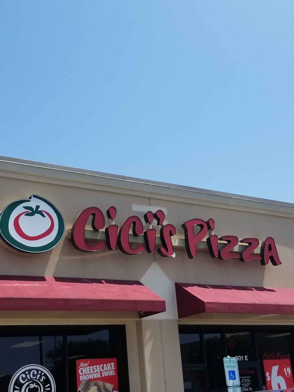 Cici's