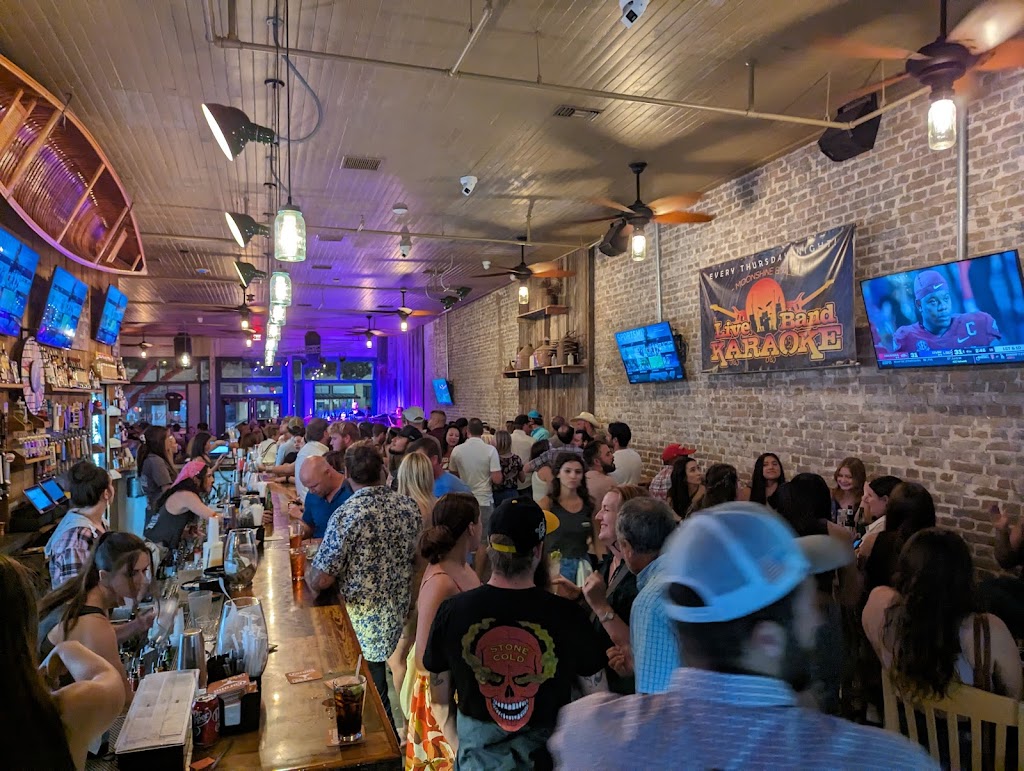 Moonshine & Ale, New Braunfels, TX