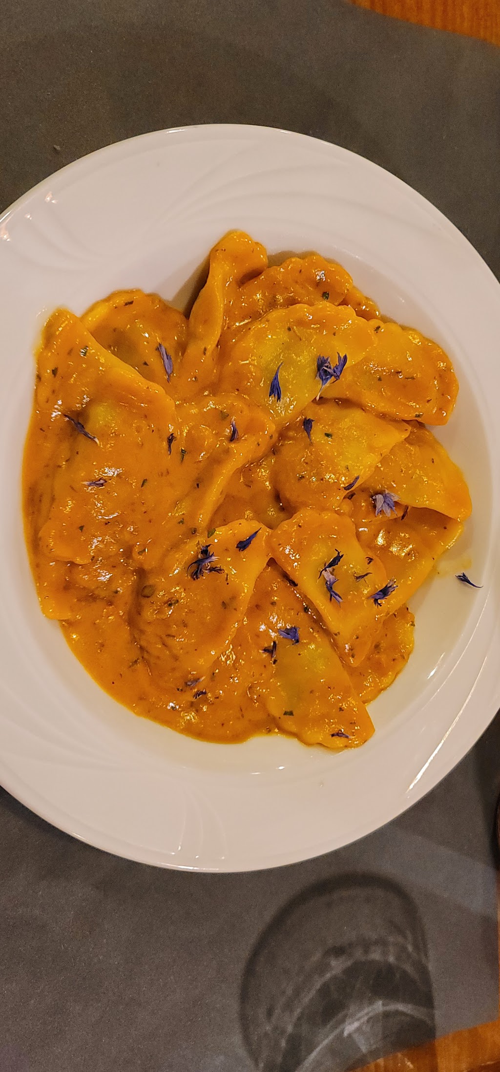 Gatto Blu, Nebbiuno