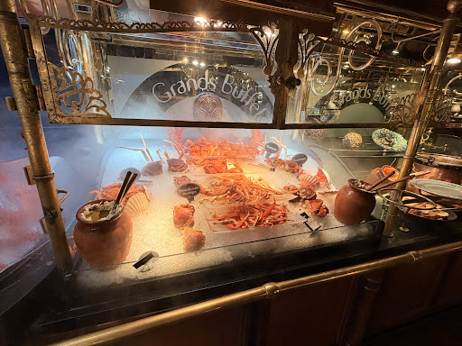 Les Grands Buffets