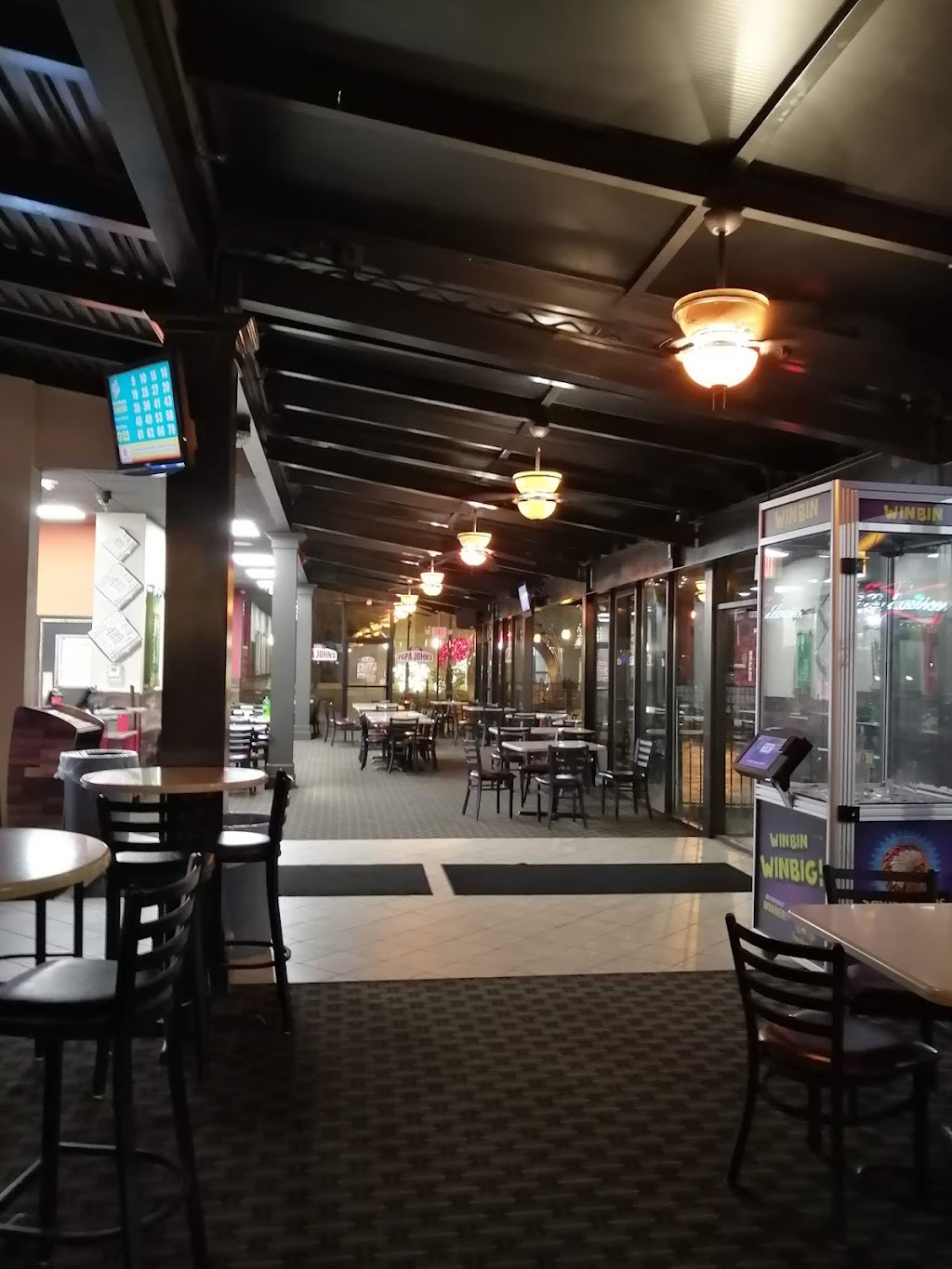 Legends Bar & Grill