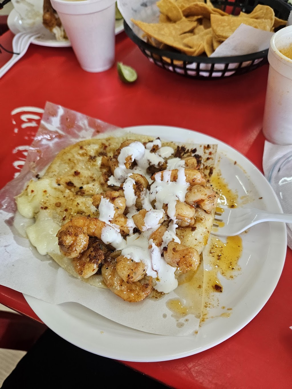 Mariscos "El Mazateño"