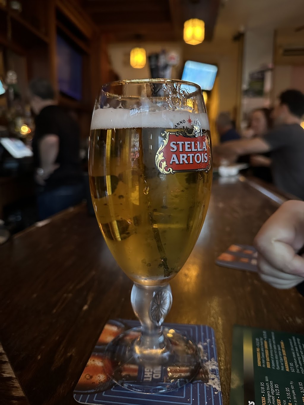 Dillinger's Bar and Grill