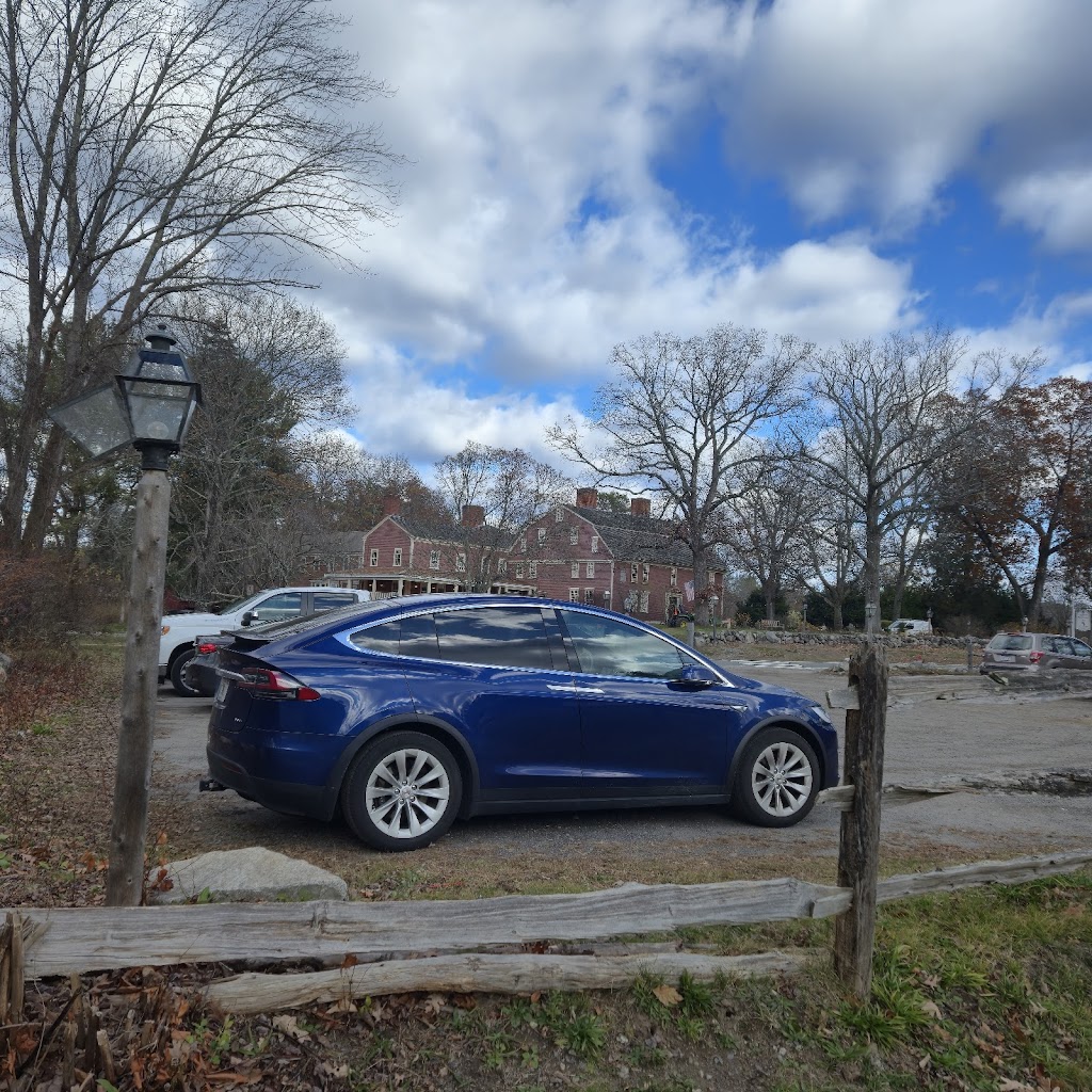 Taco's Wayside Inn