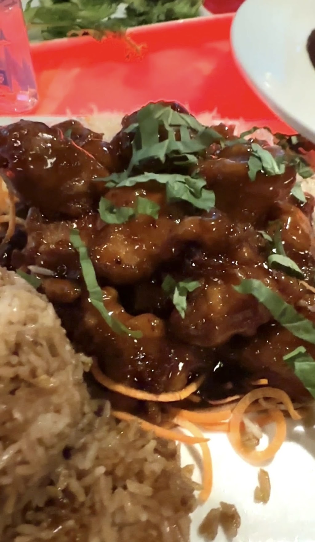 Goung Zhou Asian Bistro & Sushi Bar