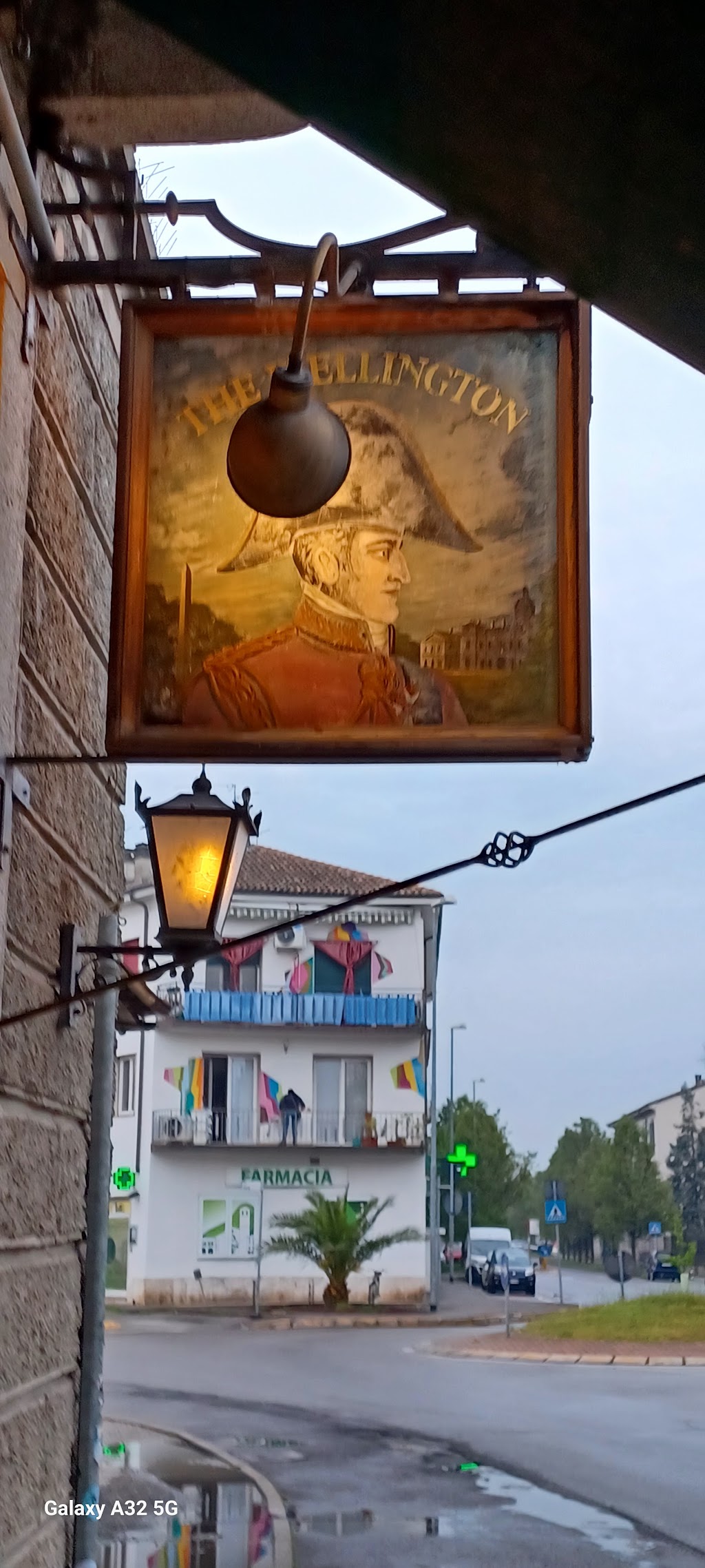 The Wellington Pub, Lodi