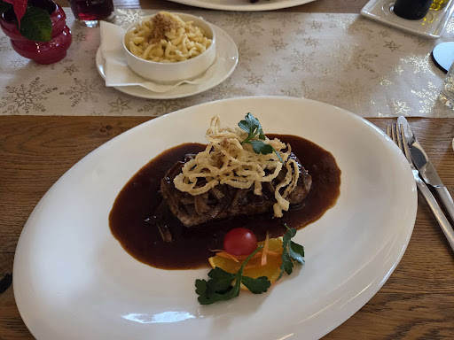 Restaurant & Hotel Zehn-Brunnen
