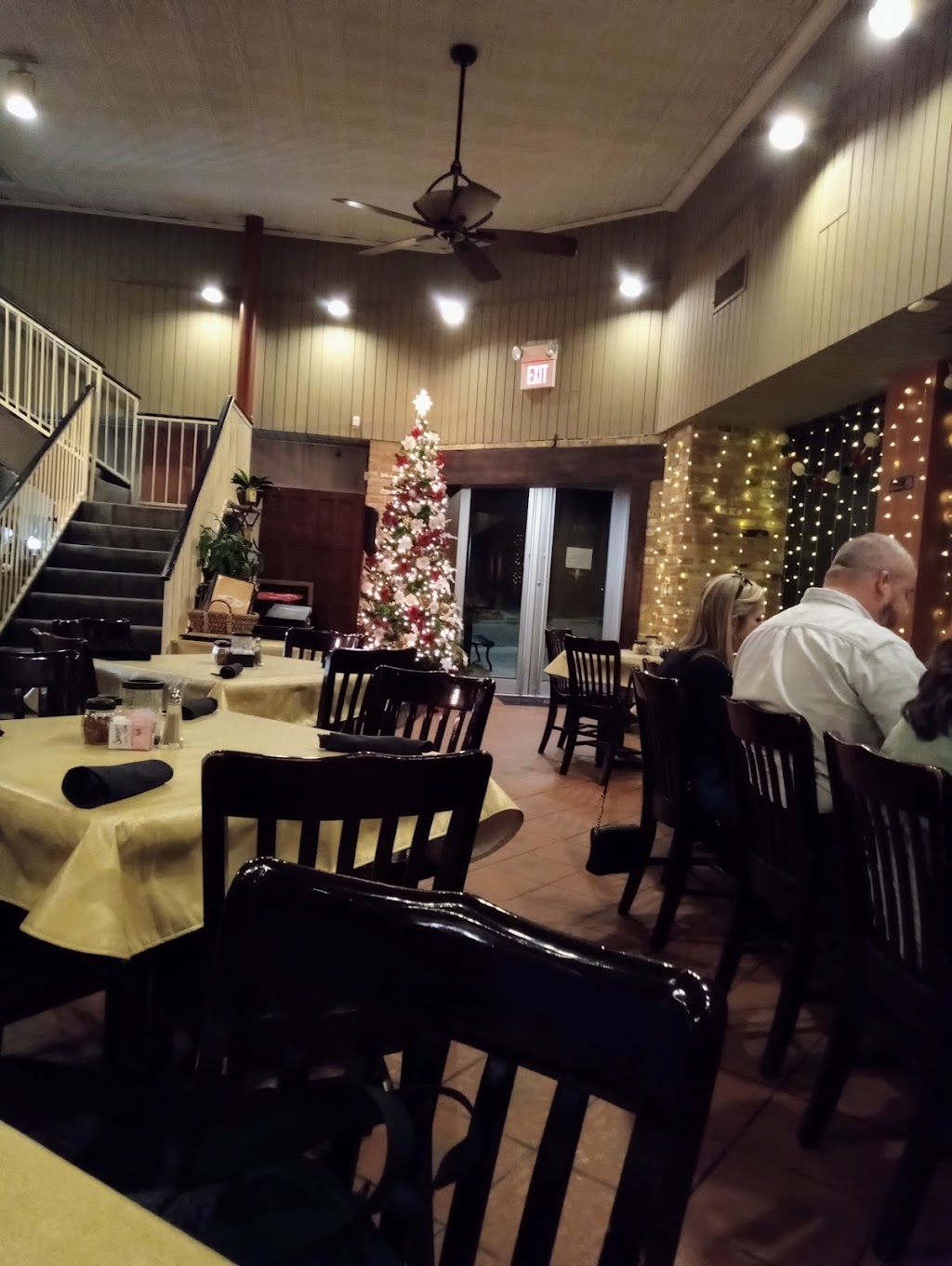 Capparelli's on Main