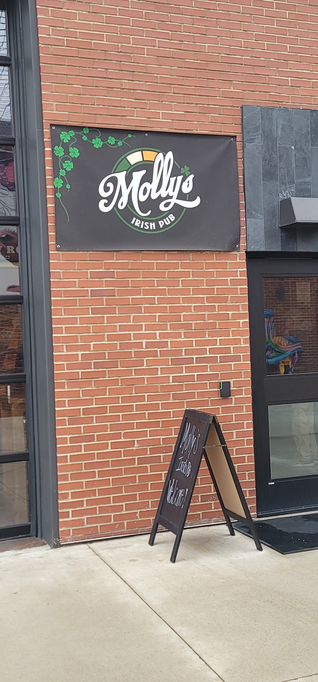Irish Pub