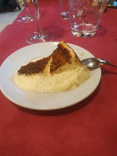 Restaurante de las Cortes de Aragón, Aragon, Spain