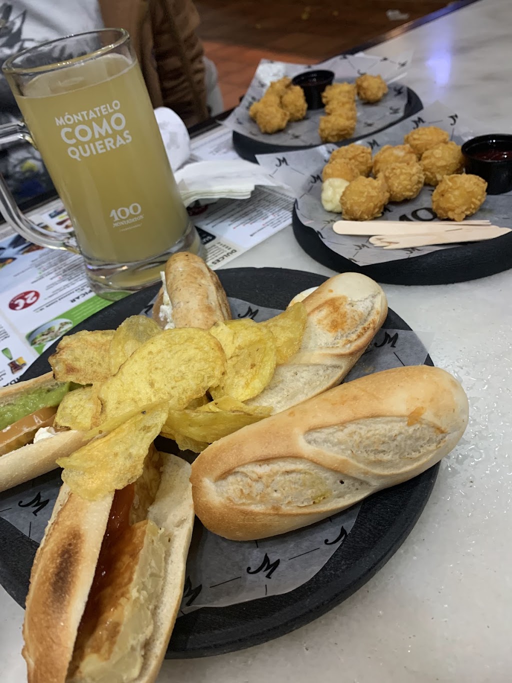 100 Montaditos