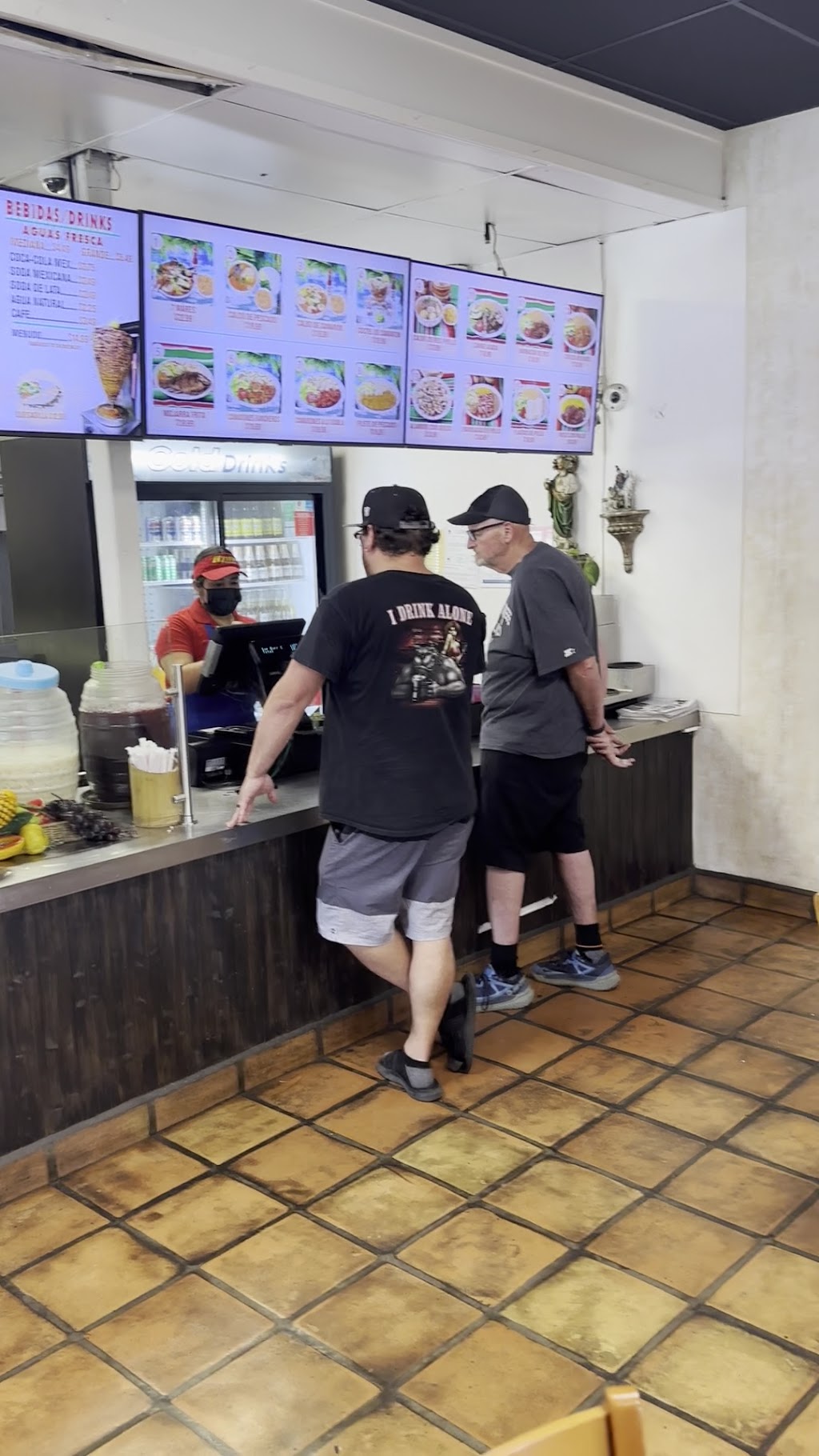 EL TIBU TAQUERIA