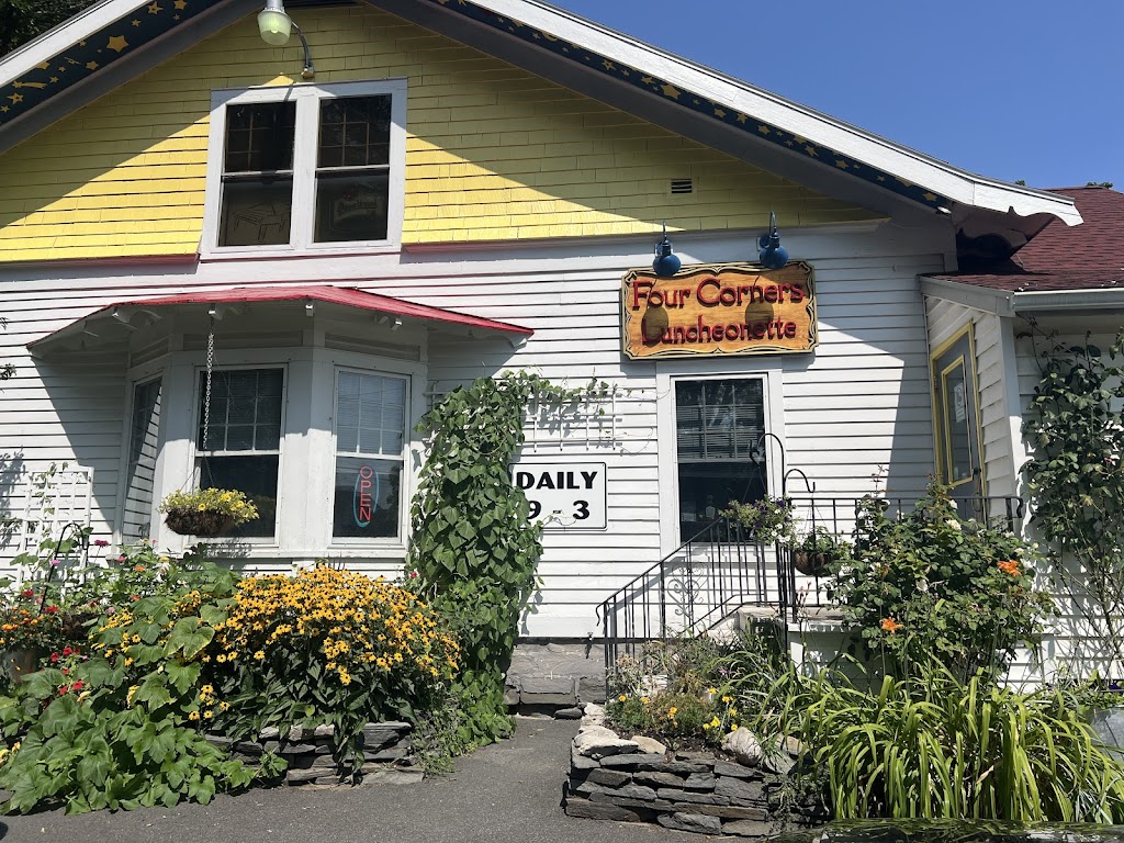 Four Corners Luncheonette, Delmar, NY