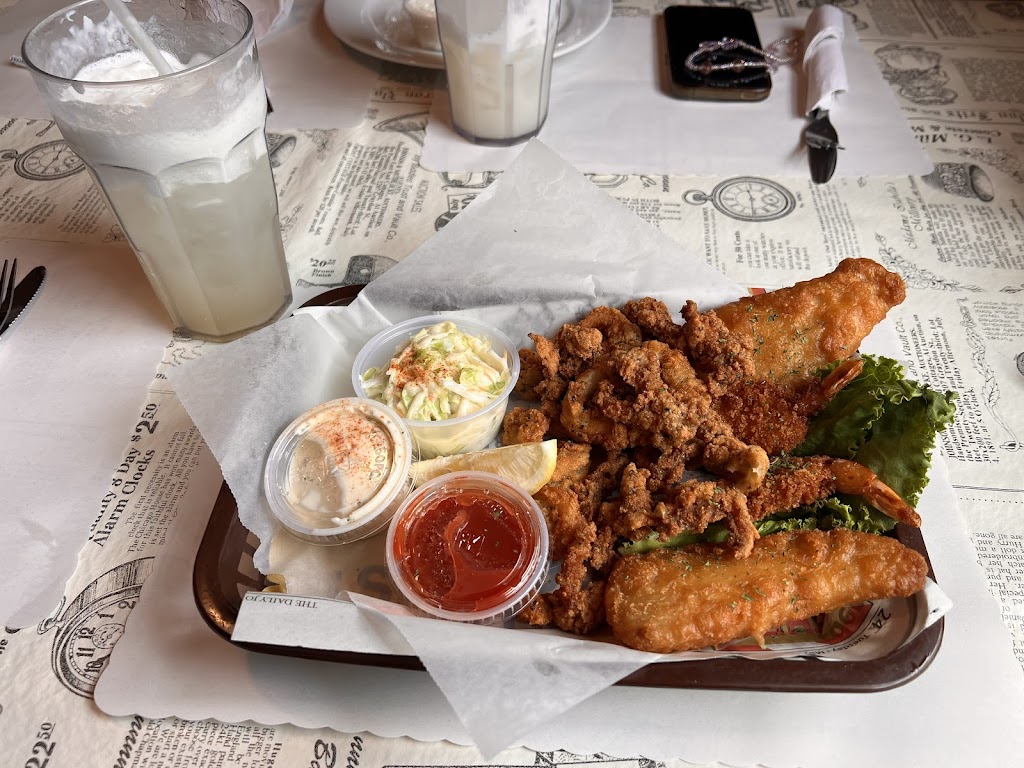 Cameron’s Inn, Pub & Restaurant