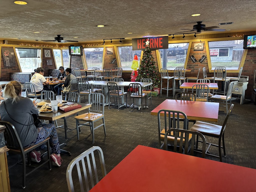 Pizza Hut, Hearne, TX