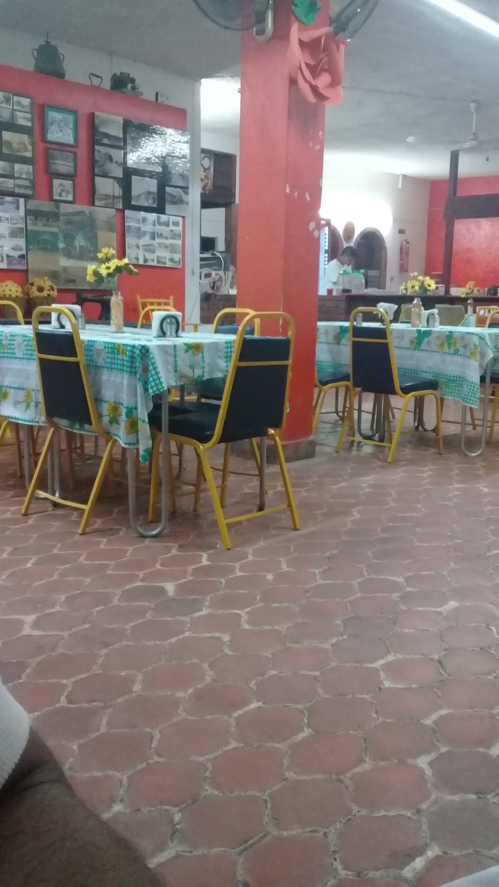Taquería Aquí estamos hoy