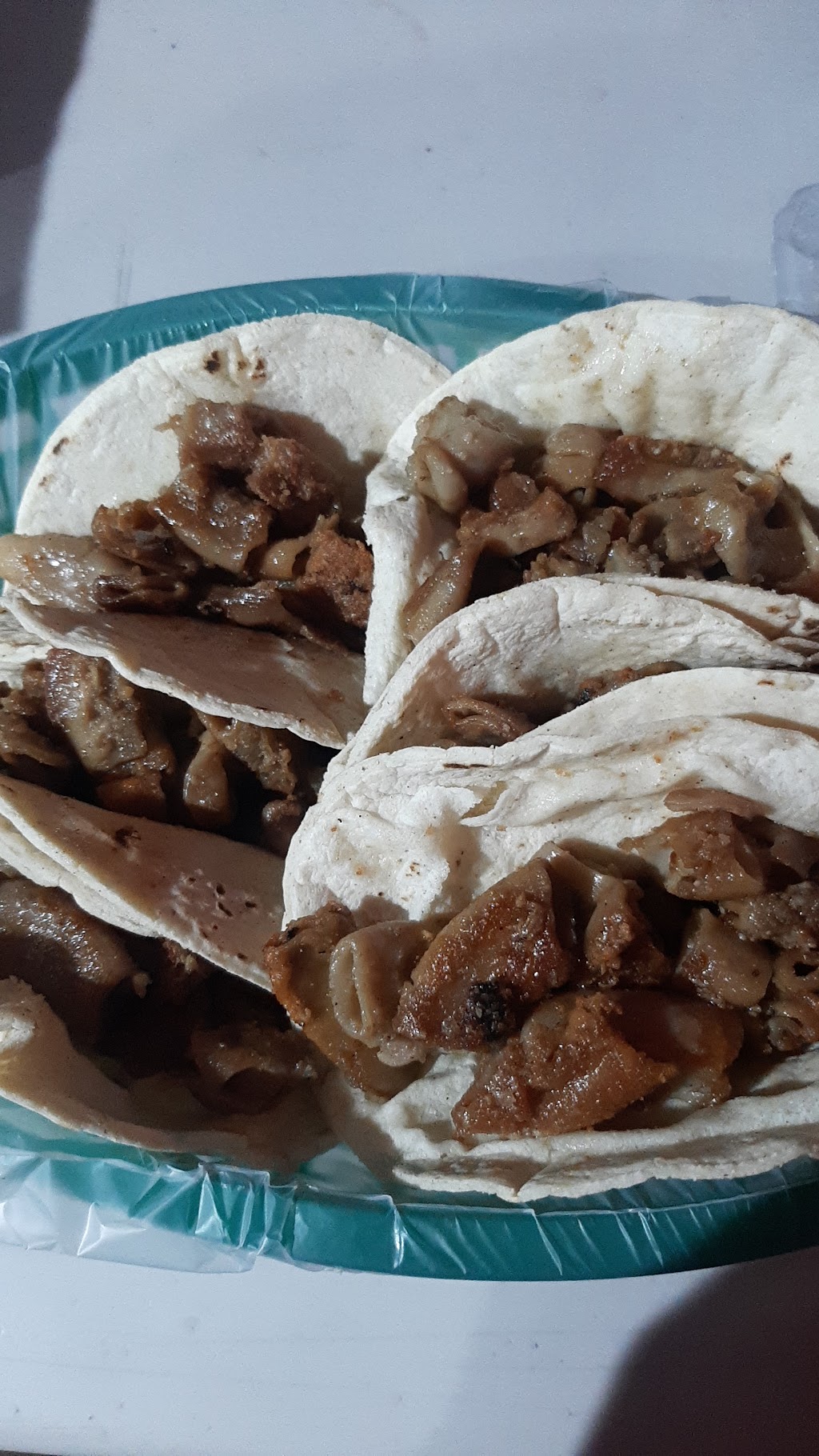 Puesto de tacos Kon Aarón