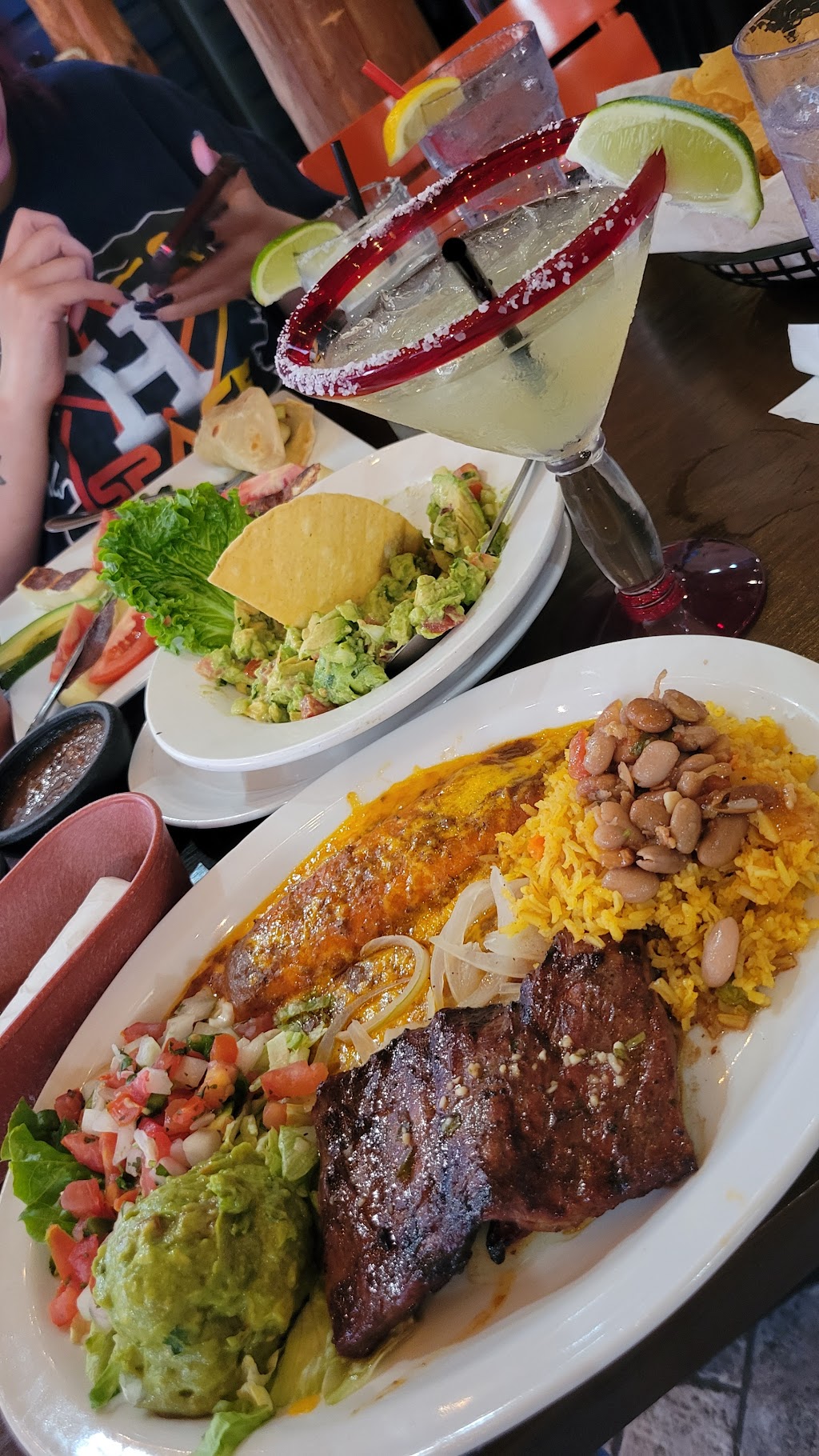 El Chaparro Mexican Bar and Grill