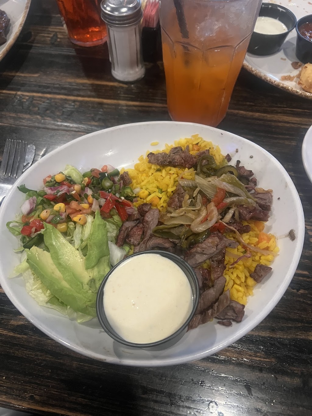 Ike's Woodfire Grill