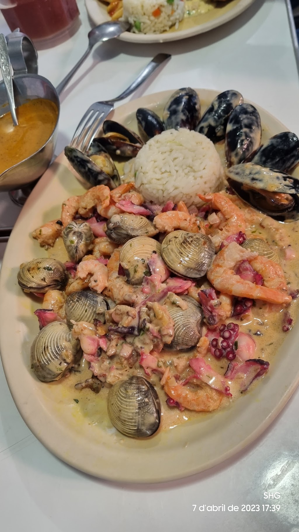 Mariscos Los Ceví-chez