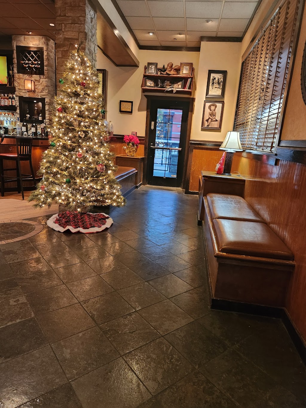 LongHorn Steakhouse, New Braunfels, TX