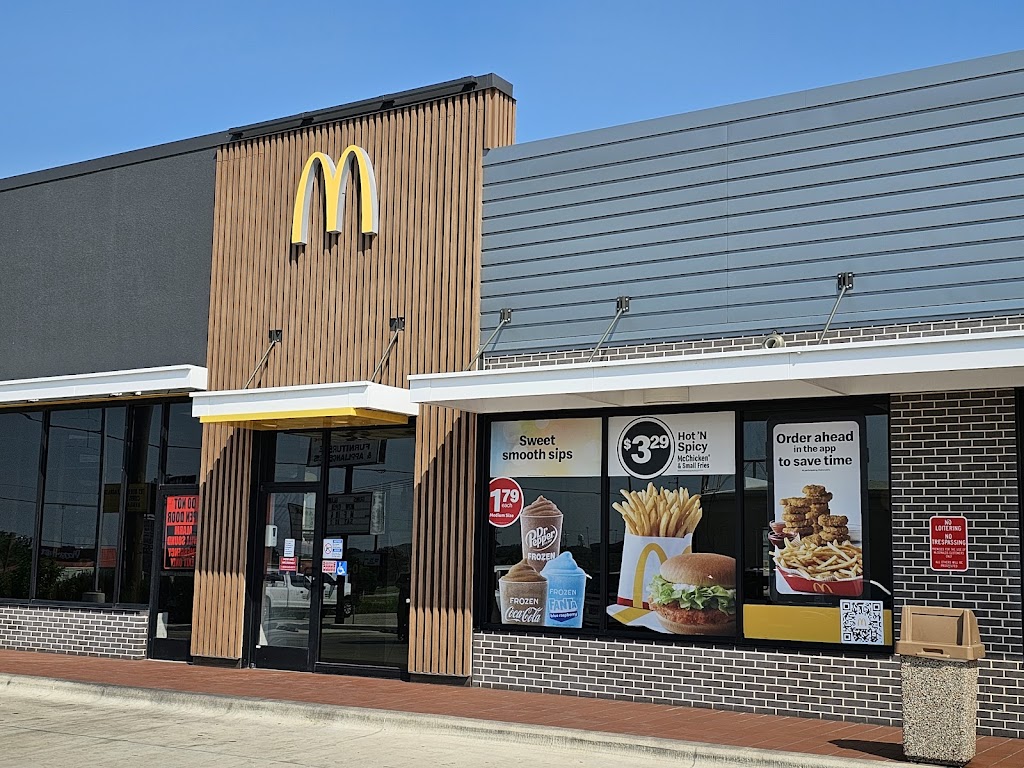 McDonald's, Floresville, TX