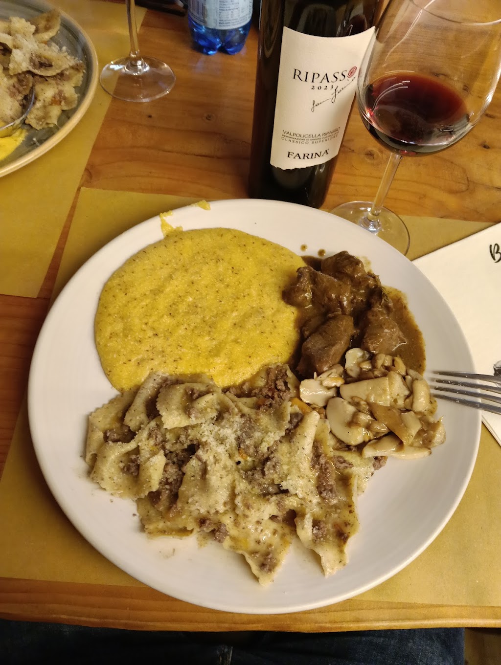 Baita del Camoscio, Valleve