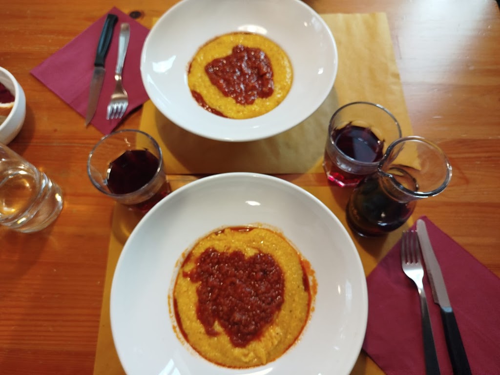 Alzati - Lazzaro, Uscio