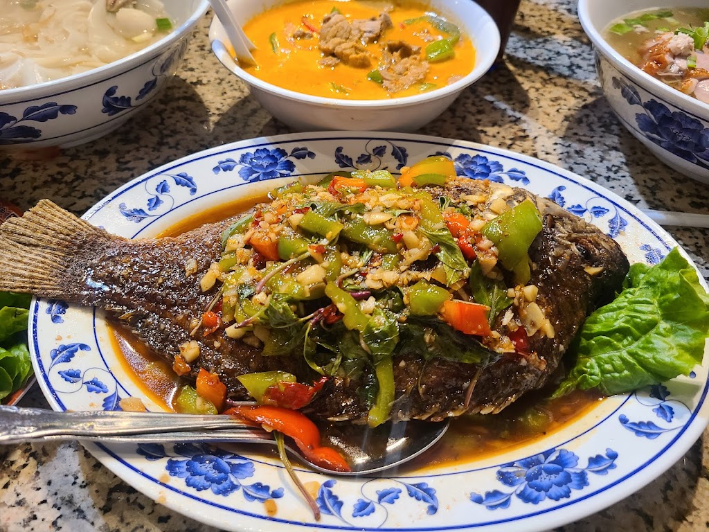 Sanamluang Cafe
