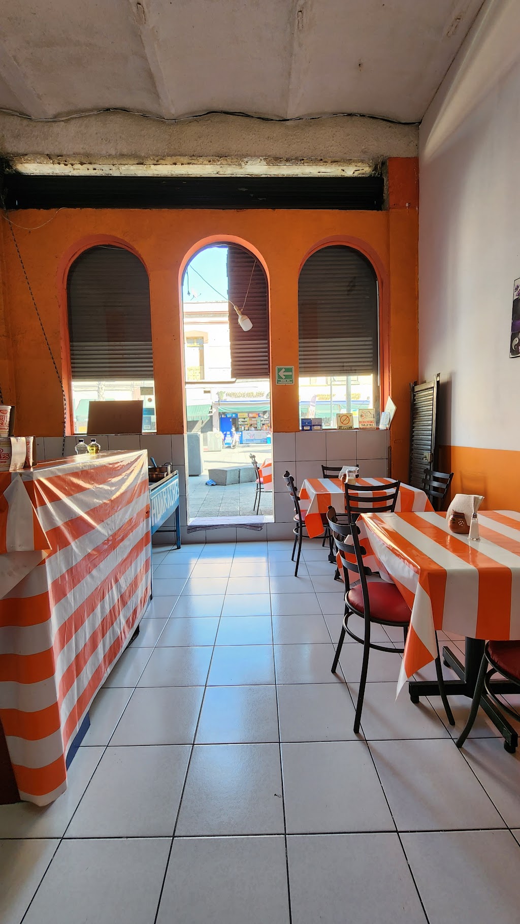 Restaurante Los Monchis Desayunos y Comida