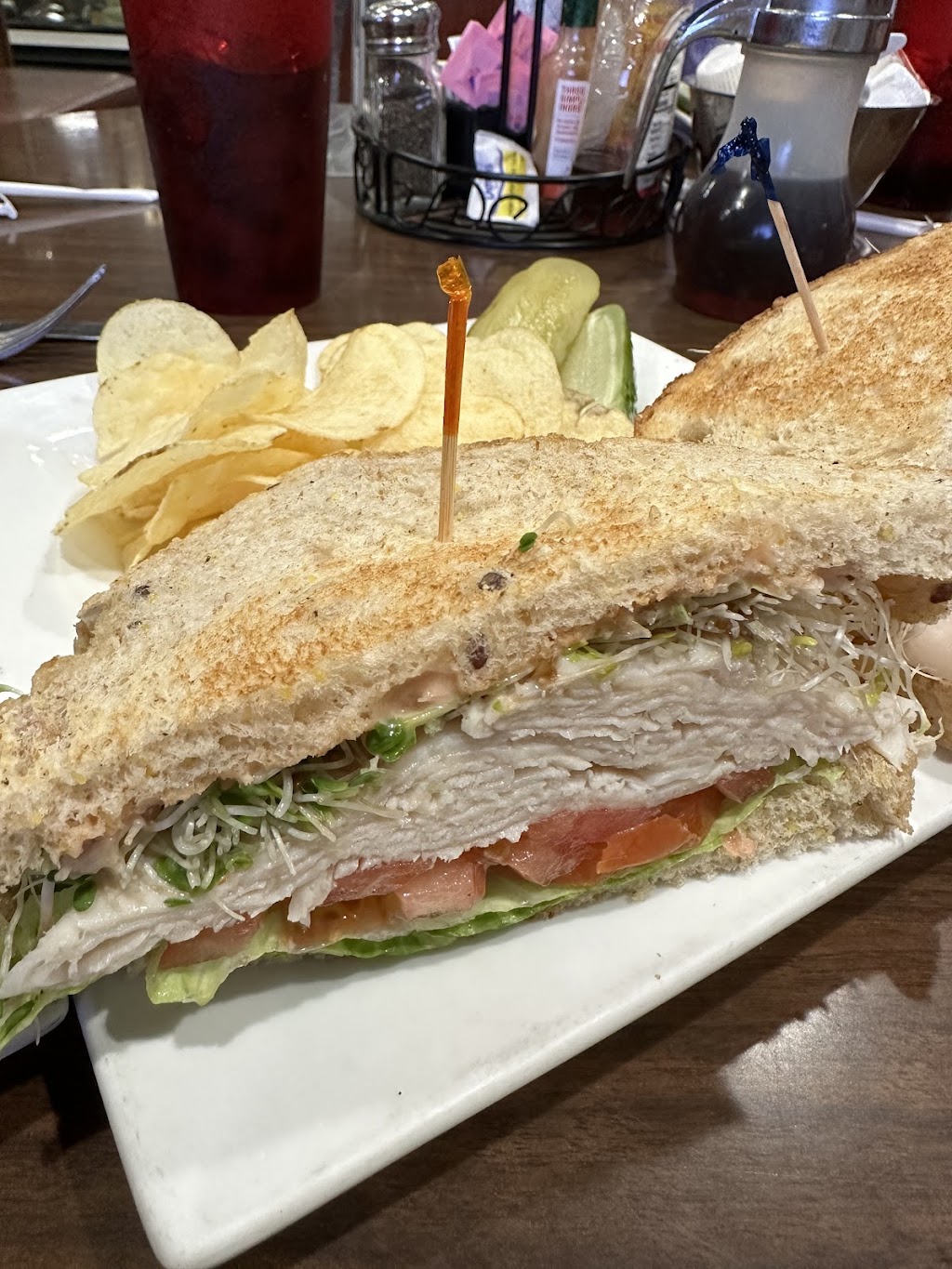 Cindi's N.Y. Delicatessen & Bakery