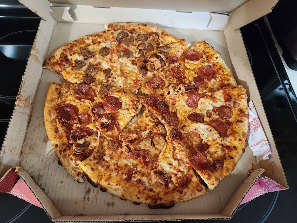 Pizza Hut/Wing Street