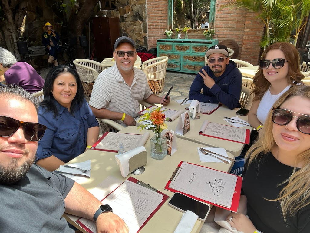 Esencia Restaurante