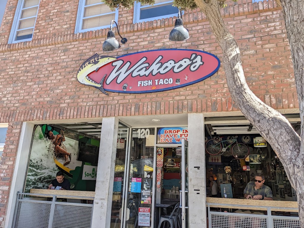 Wahoo's Fish Taco
