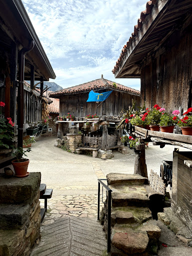 Casa Generosa