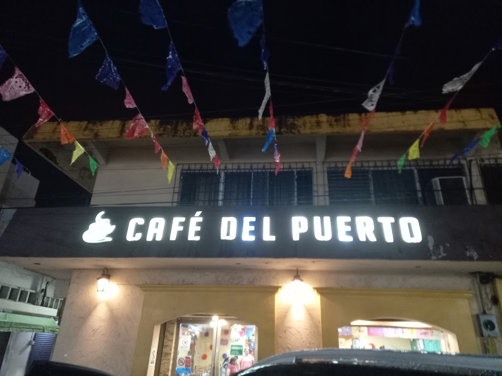 Sanchez Magallanes, Frontera