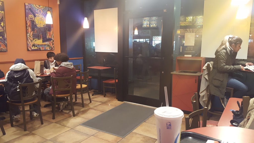 Taco Bell, Jackson Heights, NY
