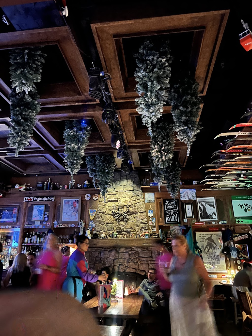 Ski Chalet Snack Bar & Lounge