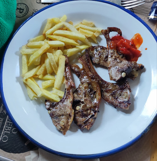 Peribáñez Gastrobar & Terraza