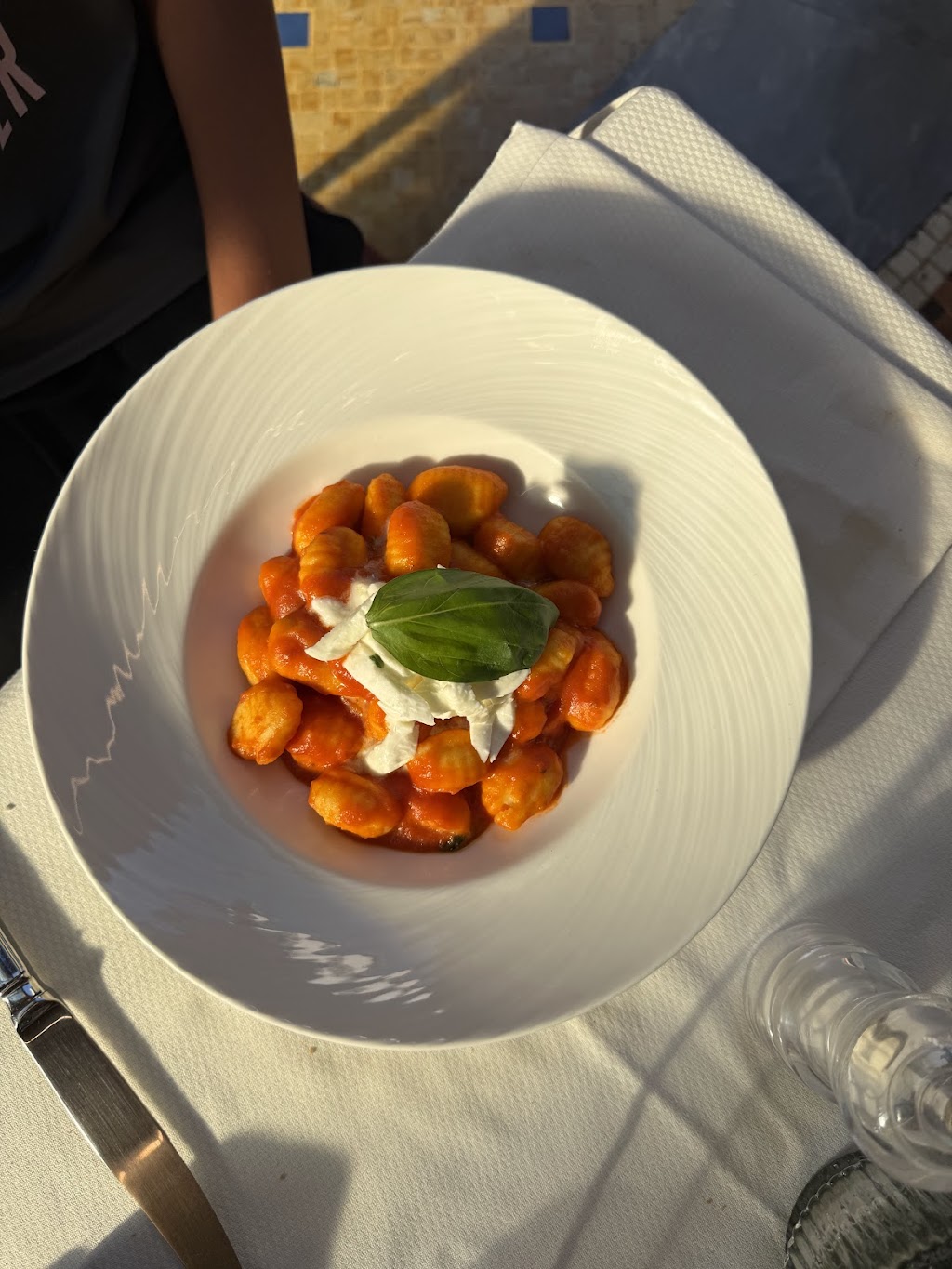 La locanda del gatto rosso