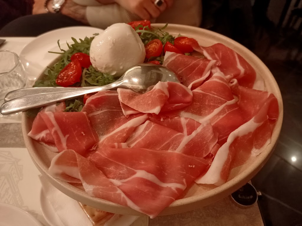 La locanda del gatto rosso