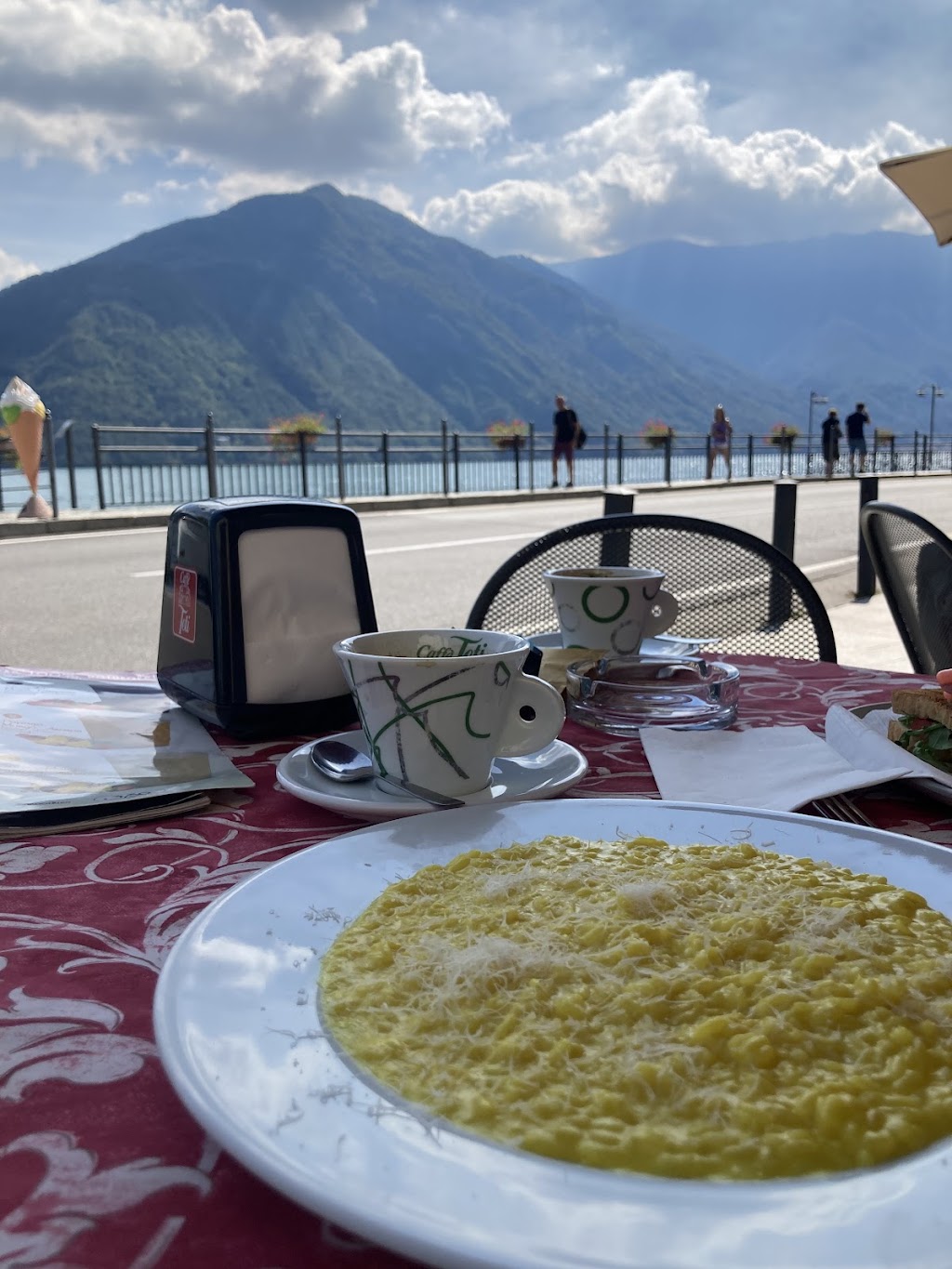 Glam’s Cafe, Tremezzina