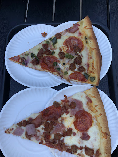 Groovy's Pizza & Bar