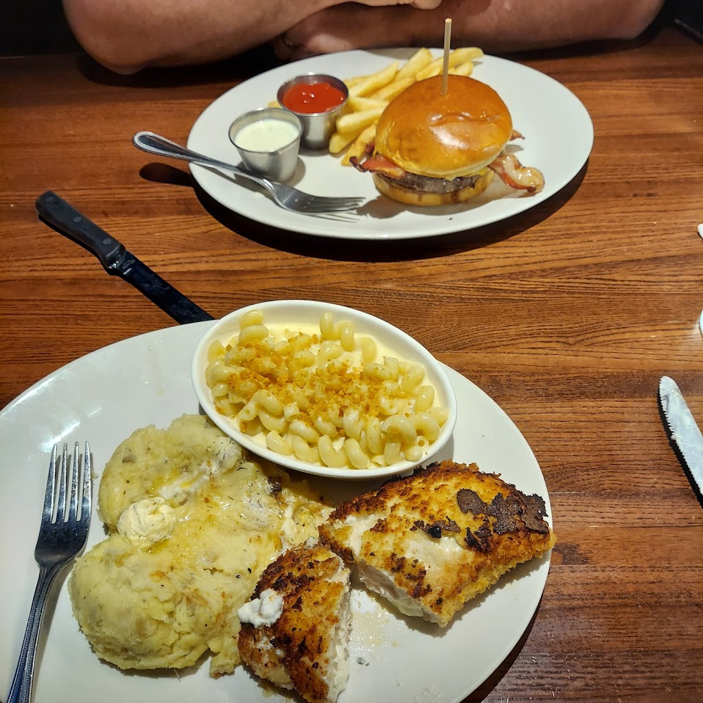 Houlihan's
