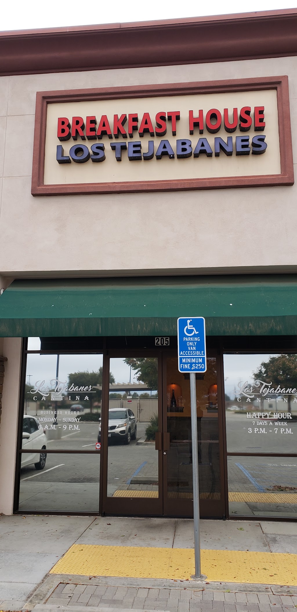 Breakfast House Los Tejabanes, Menifee, CA