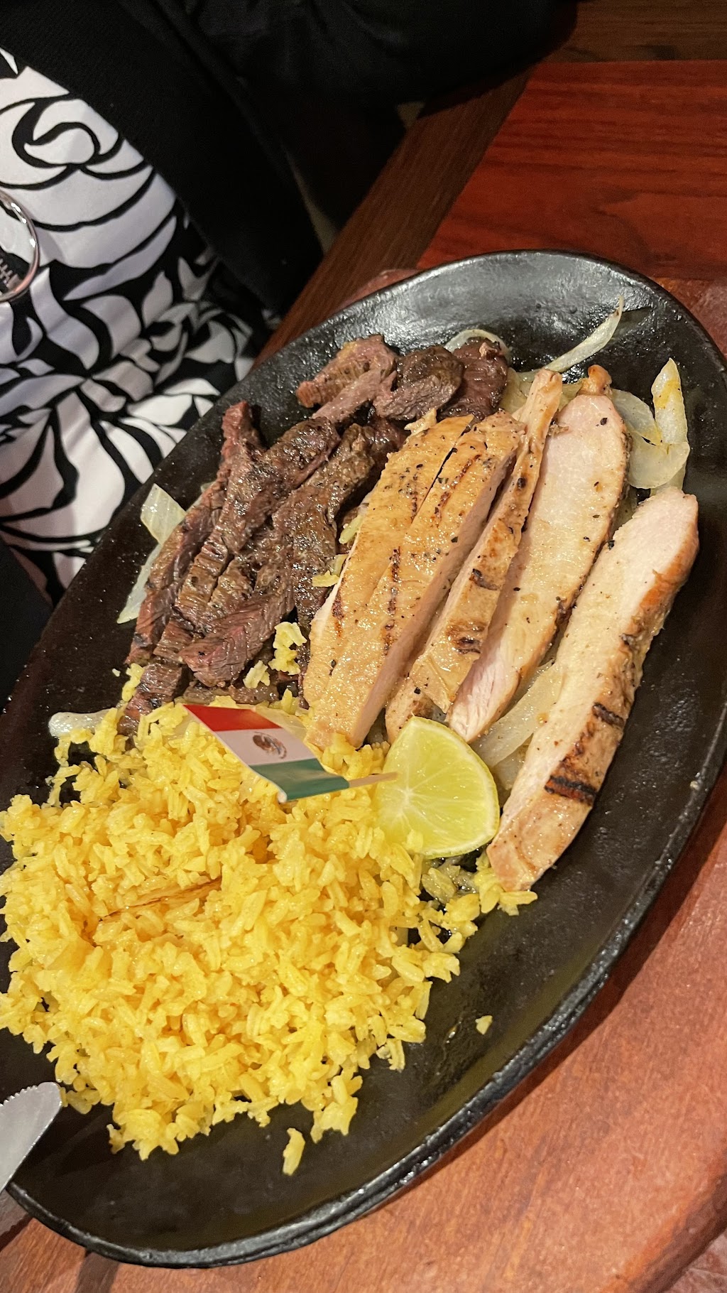 Julio's Mexican Grill