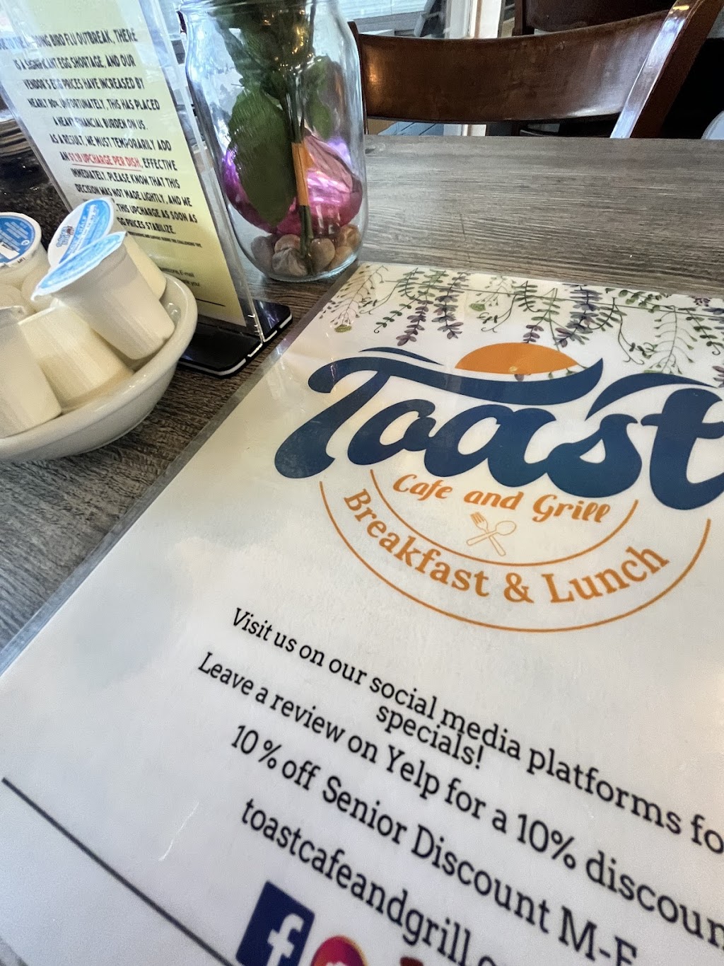 Toast Cafe & Grill