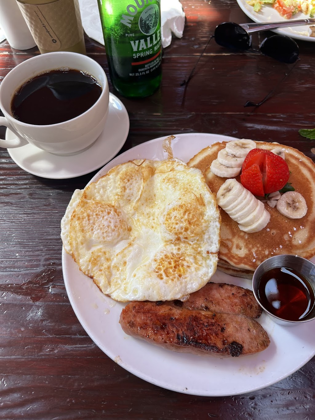 Aroma Coffee & Tea, Studio City, CA
