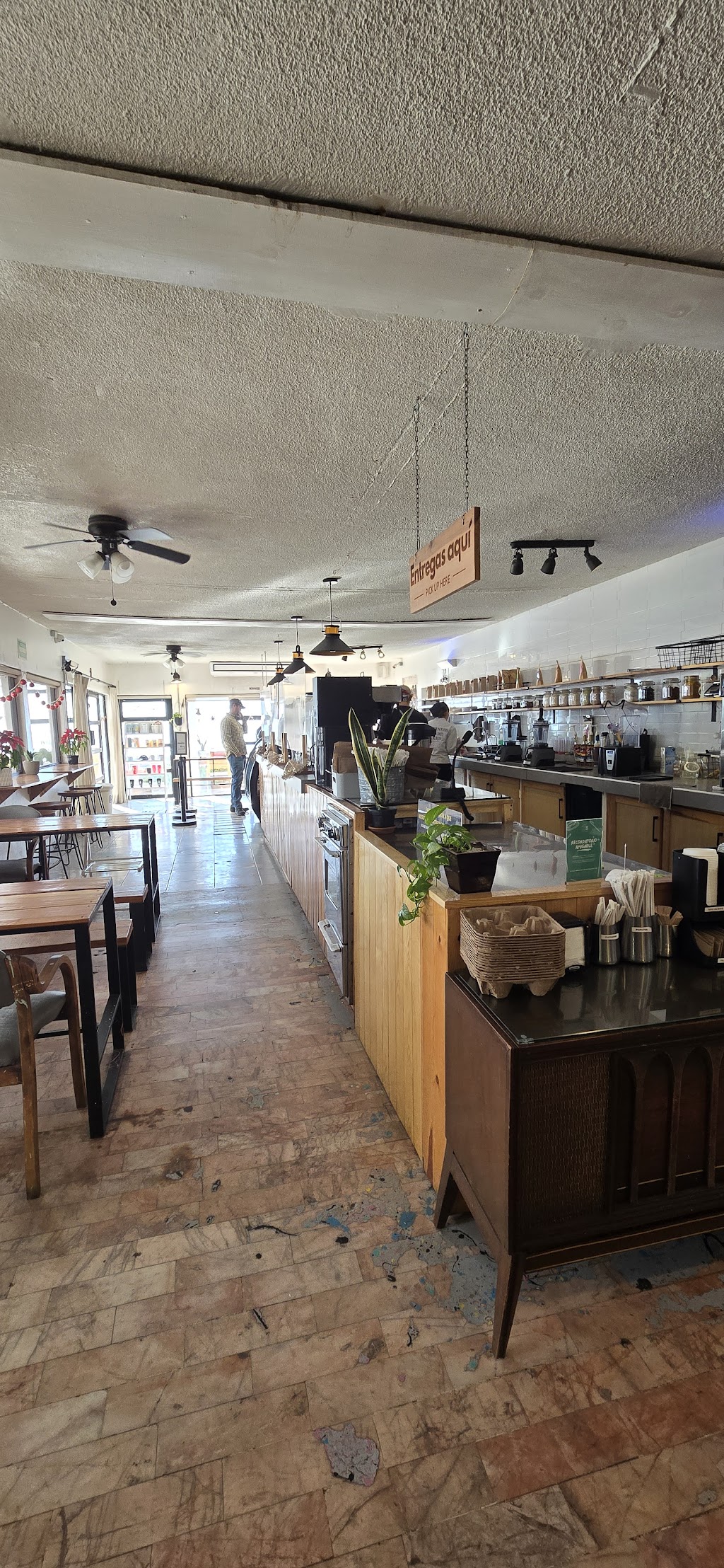 Meri Meri Coffee & Bakery