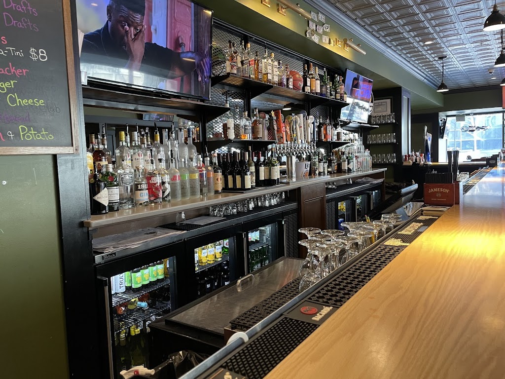 Saranac Pub